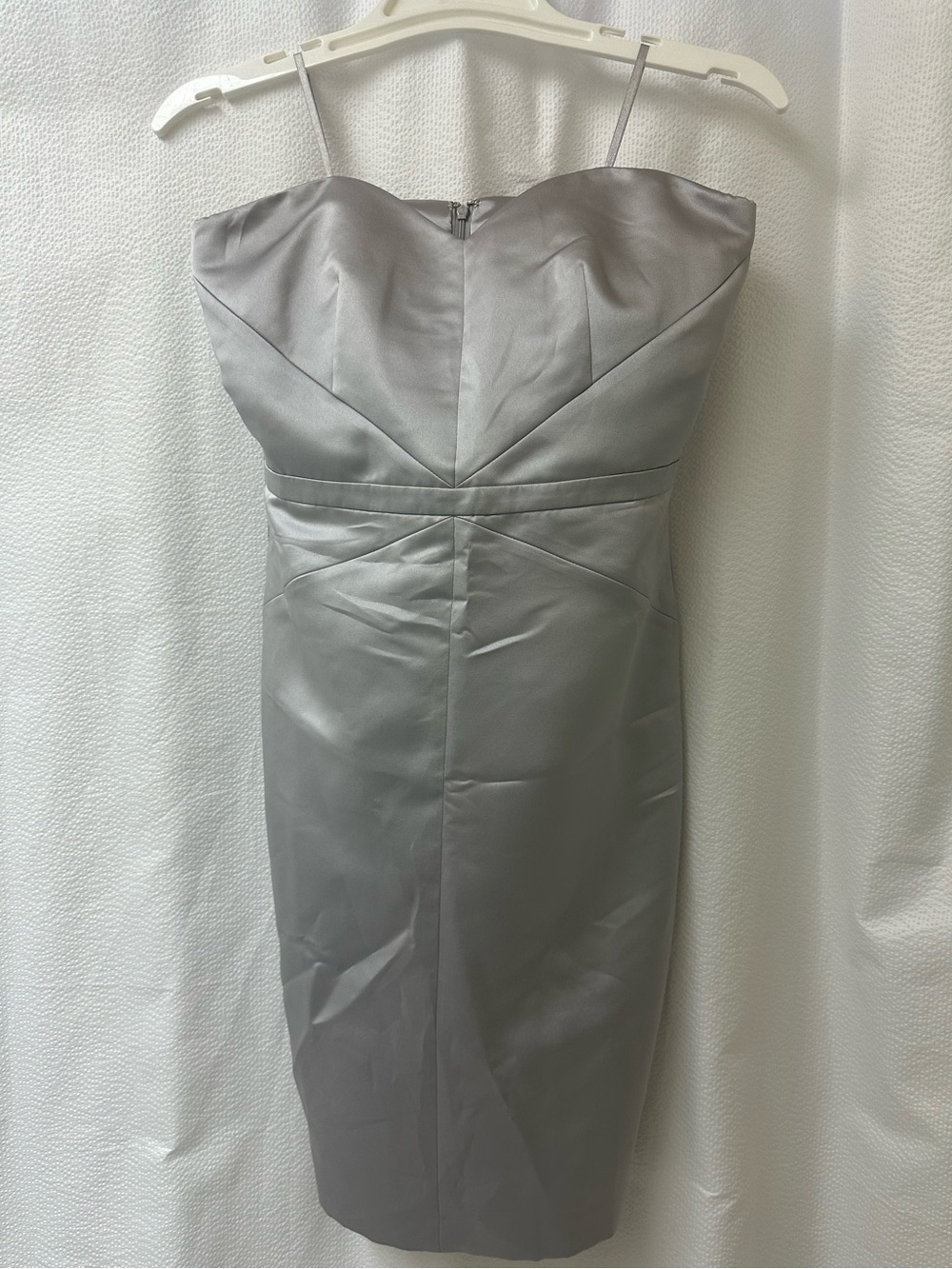 NWTs Satin Platinum Sweetheart neck line, Strapless Cocktail Dress - Size 8
